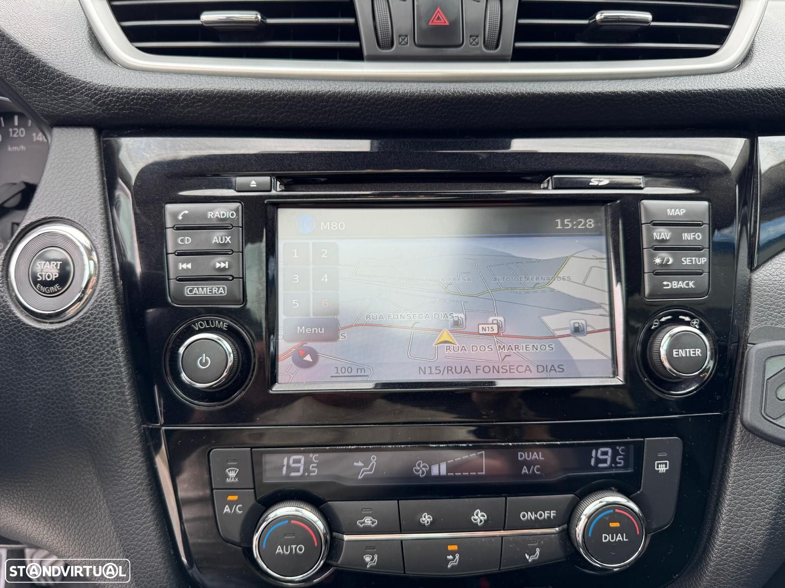 Nissan Qashqai 1.5 dCi N-Connecta - 25
