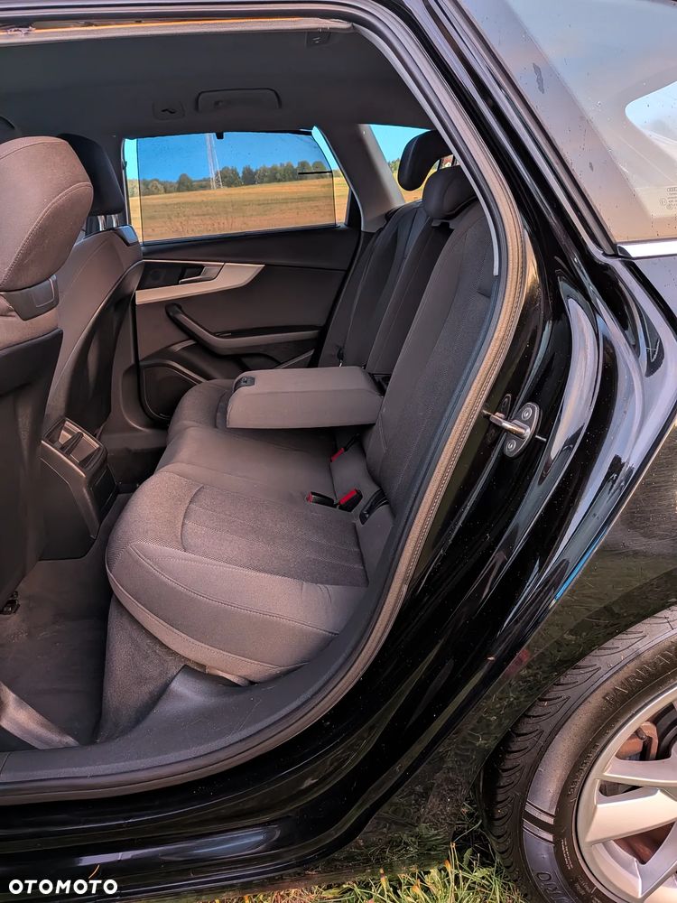 Audi A4 Avant - 11