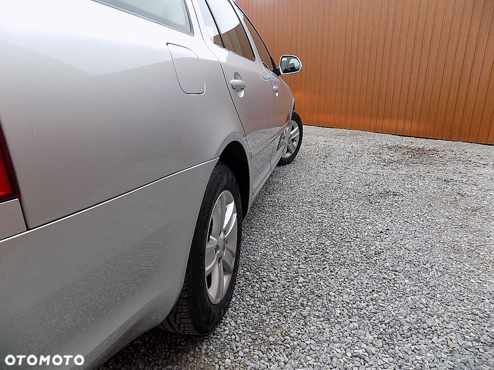 Skoda Octavia 1.6 TDI DPF Fun - 23