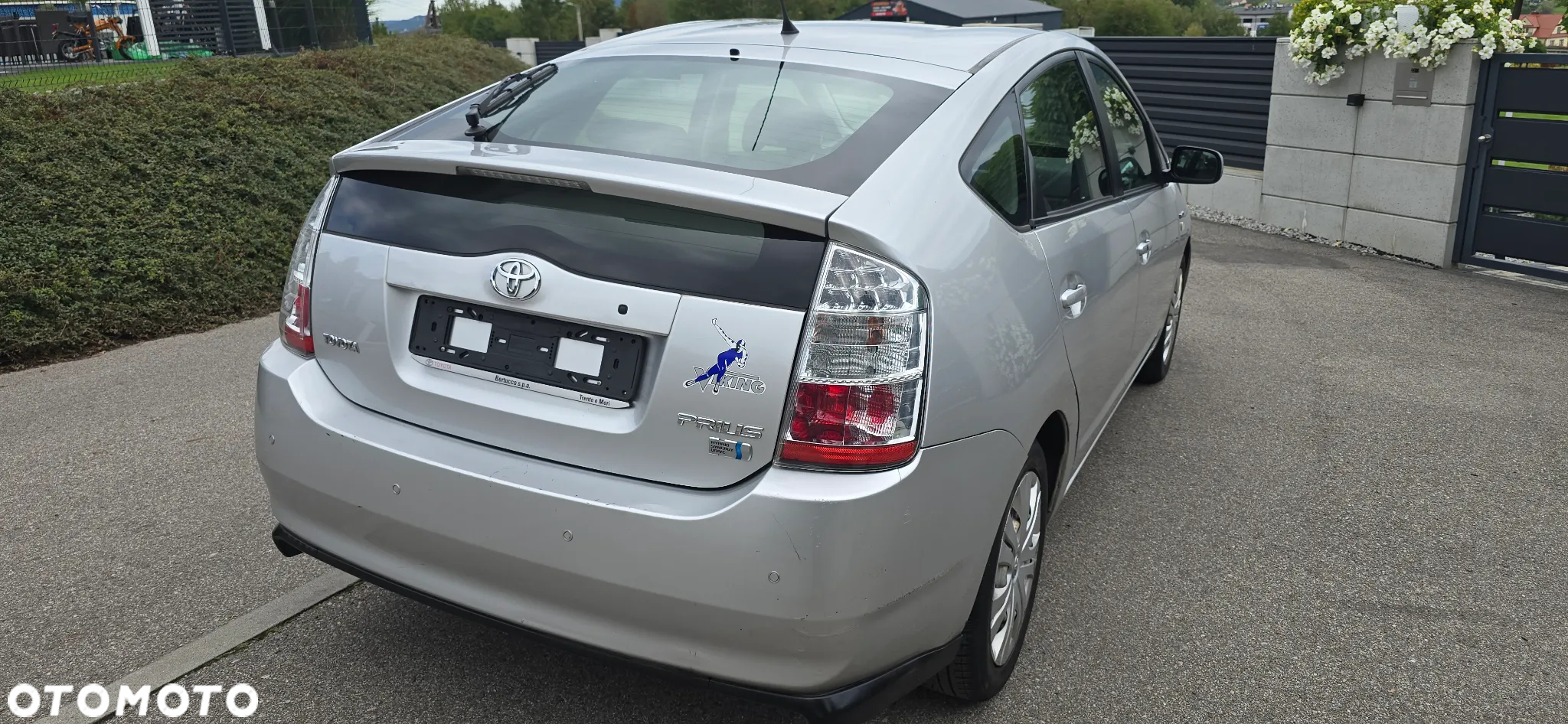 Toyota Prius (Hybrid) Comfort - 15