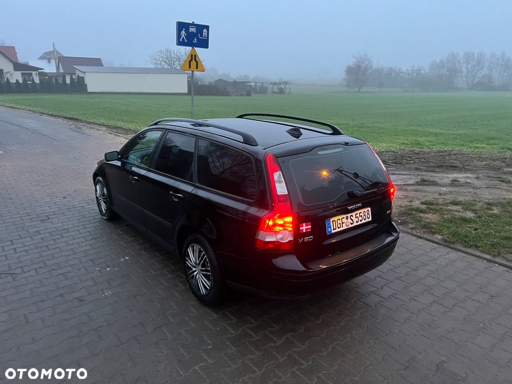 Volvo V50 1.6D Momentum - 8