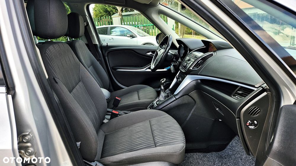 Opel Zafira 1.4 T Cosmo - 40
