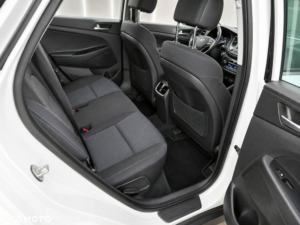 Hyundai Tucson - 13