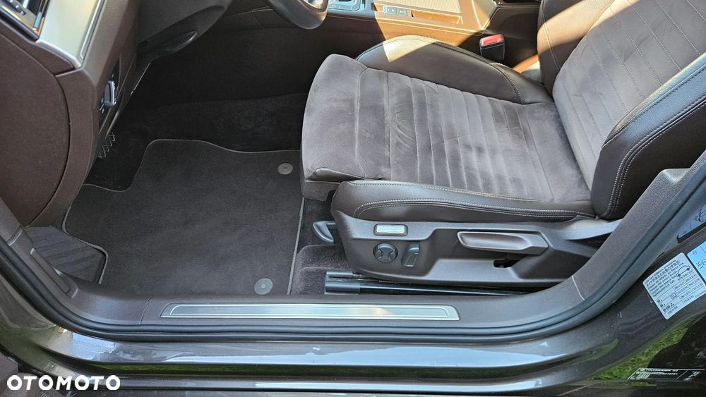 Volkswagen Passat 2.0 TDI SCR (BlueMotion Technology) DSG Highline - 12