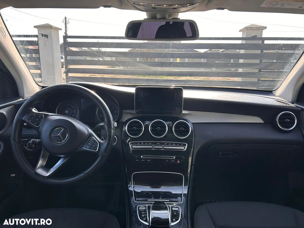 Mercedes-Benz GLC - 8