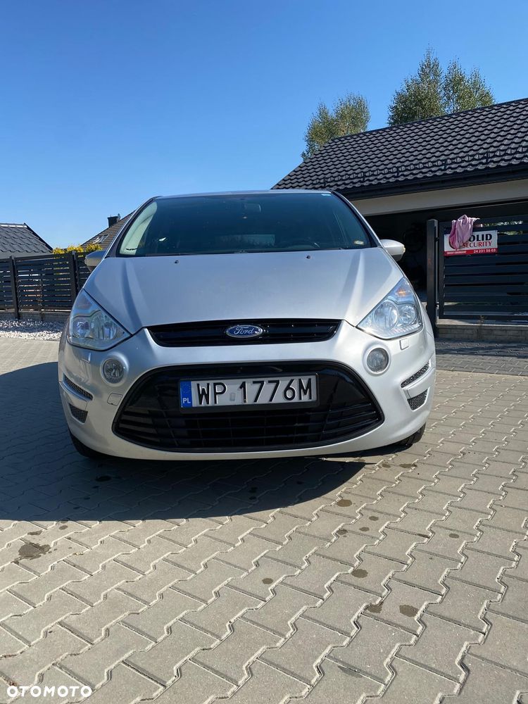 Ford S-Max 2011 photo 2