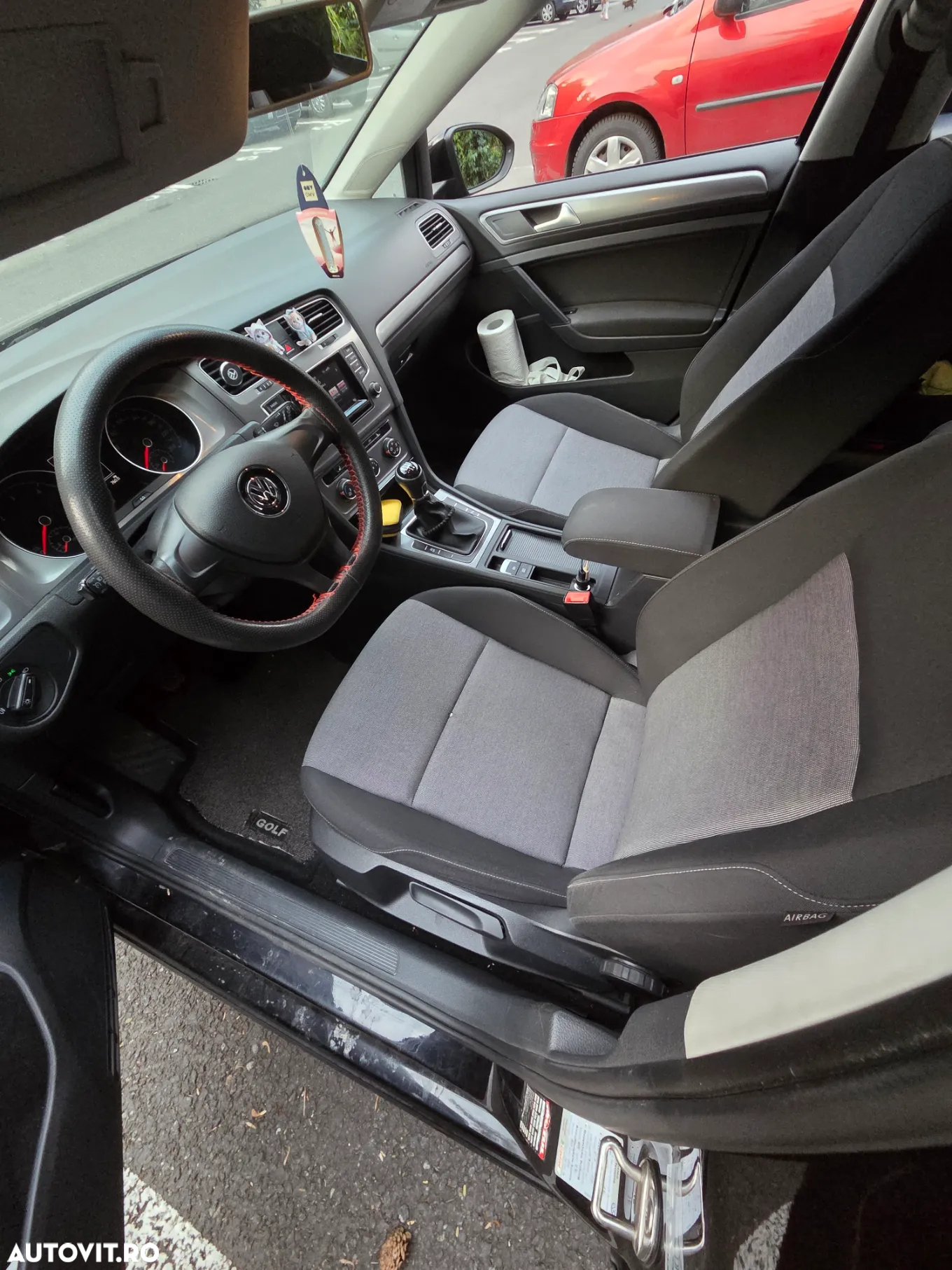 Volkswagen Golf 1.6 TDI BMT Comfortline - 6