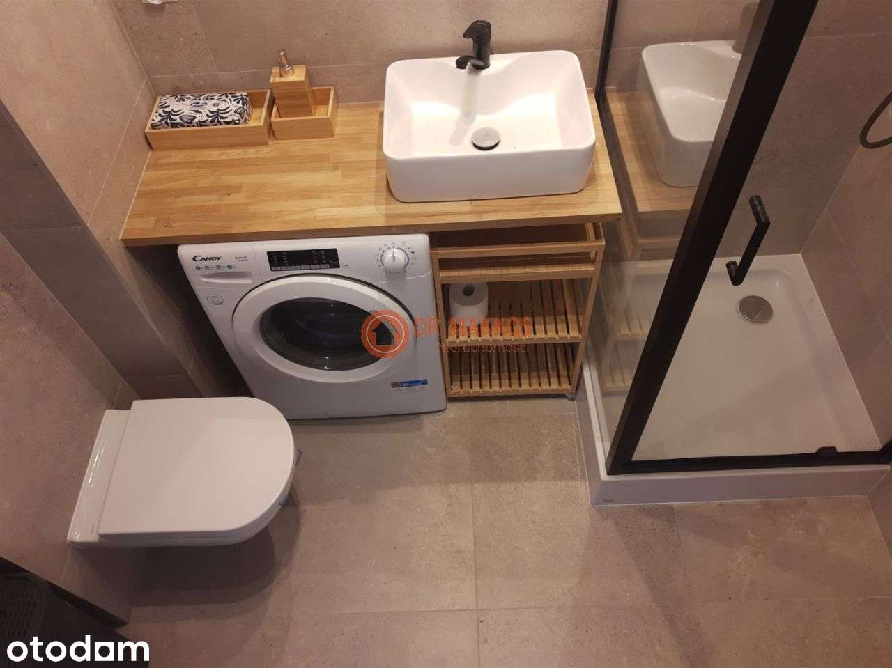 Urocze, 2 pokojowe mieszkanie, jak nowe!!!