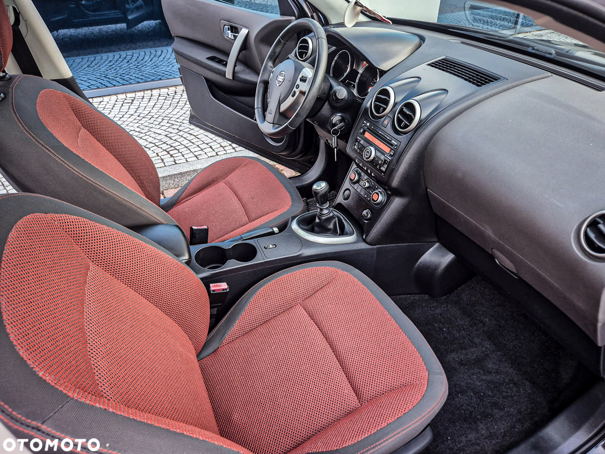 Nissan Qashqai 1.5 dCi N-CONNECTA - 25