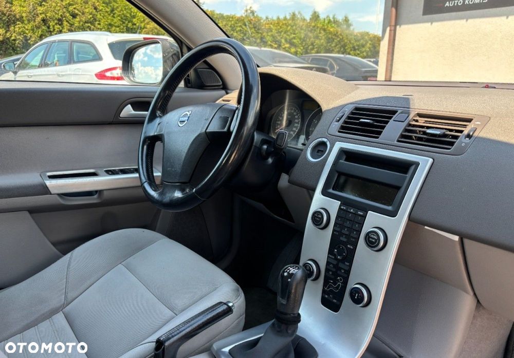 Volvo S40 - 9