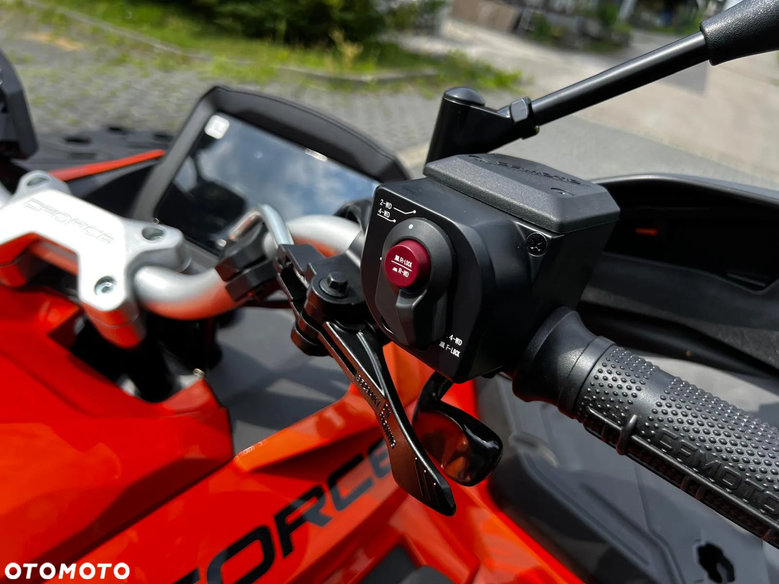 CFMoto CForce - 9