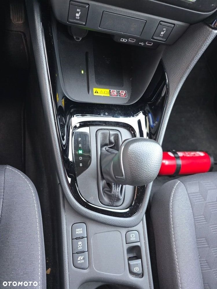 Toyota Yaris Hybrid 1.5 Style - 15