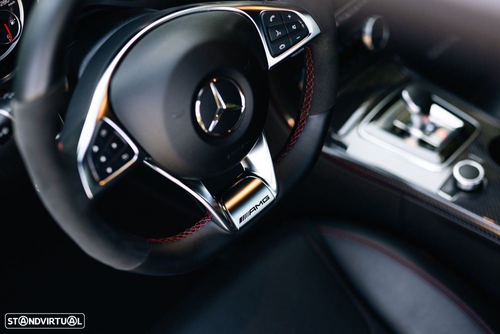 Mercedes-Benz SLC 43 AMG Standard - 44