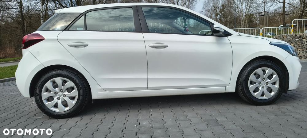 Hyundai i20 1.2 Classic Plus - 16