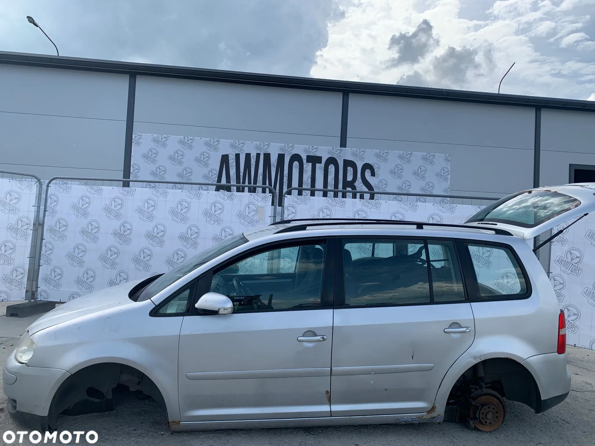 VOLKSWAGEN VW TORUAN 2003 *SAMOCHÓD NA CZĘŚCI* 802 MASKA LAMPA DRZWI LUSTERKO ZDERZAK GRILL BŁOTNIK KLAPA BELKA PRAWE LEWE PRZÓD TYŁ - 1