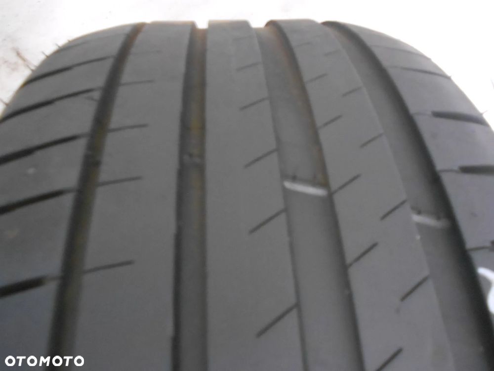 OPONA POJEDYNKA 235/45R18 MICHELIN PILOT SPORT 4 TO DOT 4825 6MM - 2