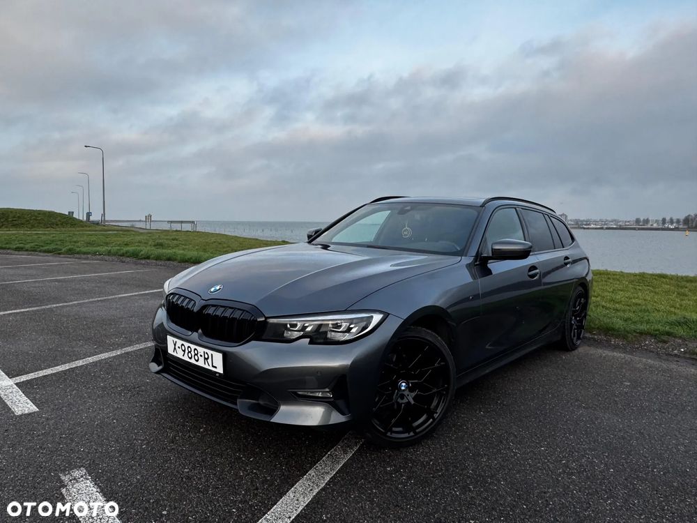 BMW Seria 3 320d Edition M Sport Shadow - 6