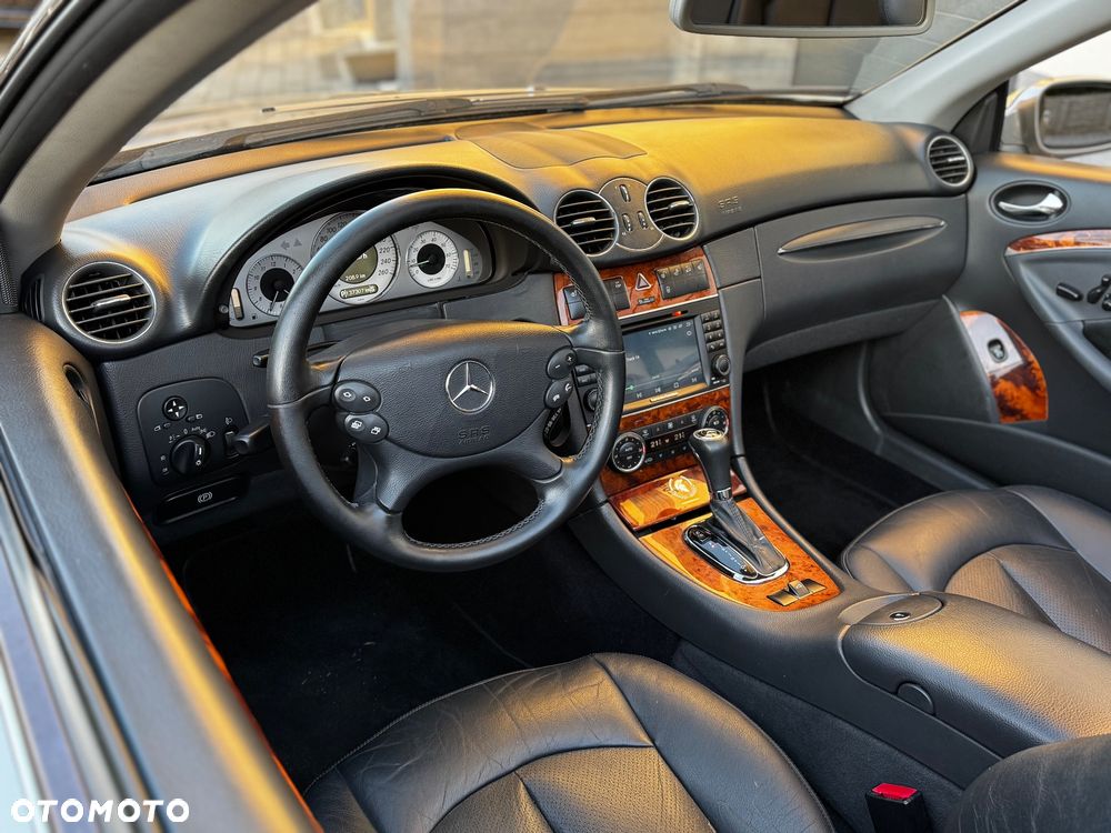 Mercedes-Benz CLK Cabrio 500 Avantgarde - 32