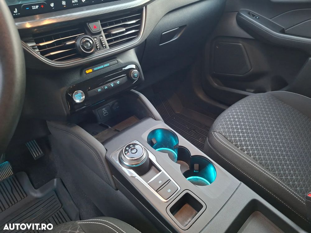 Ford Kuga - 13