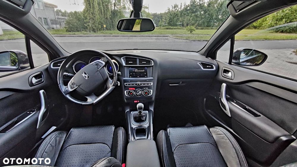 DS Automobiles DS 4 - 7