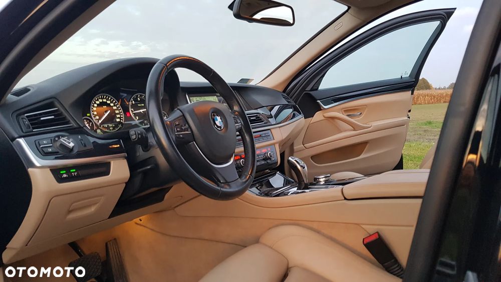 BMW Seria 5 530d - 13