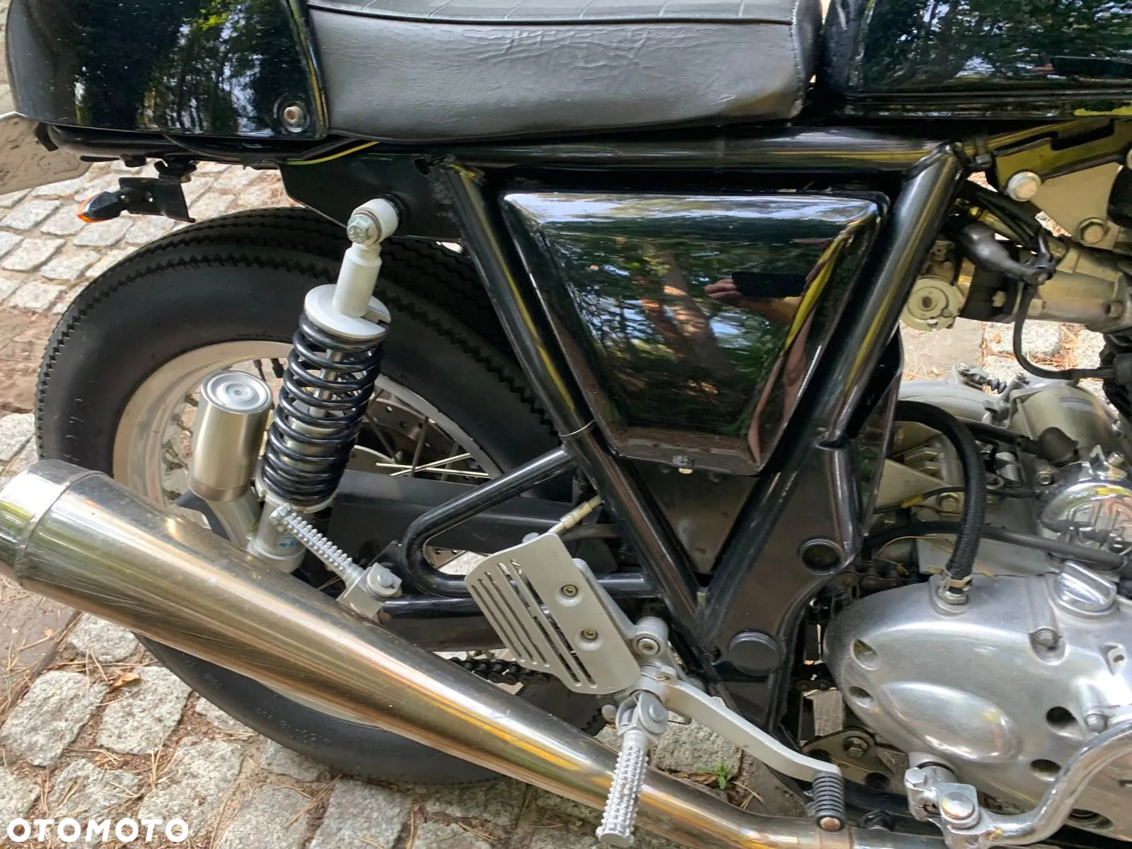 Royal Enfield Continental - 14