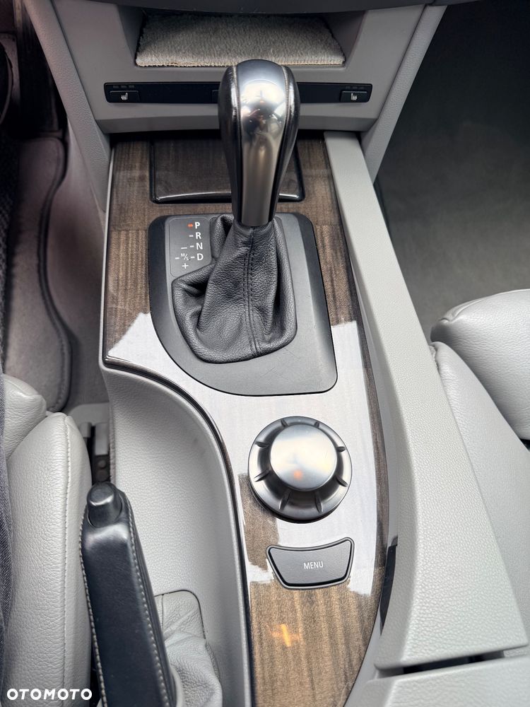 BMW Seria 5 - 16