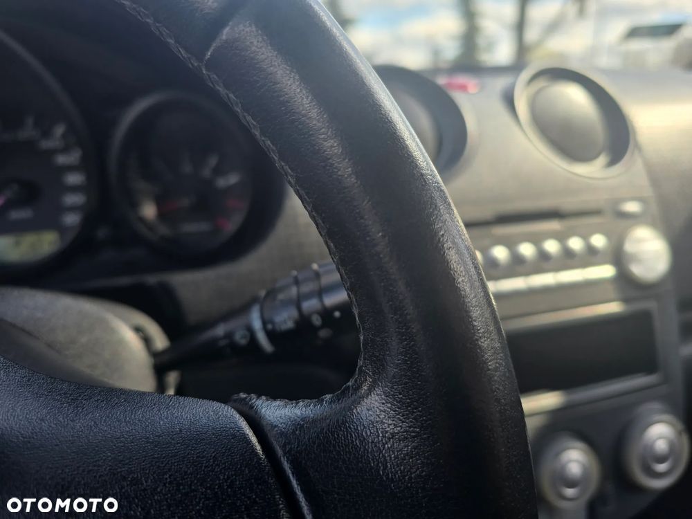 Mitsubishi Colt - 16