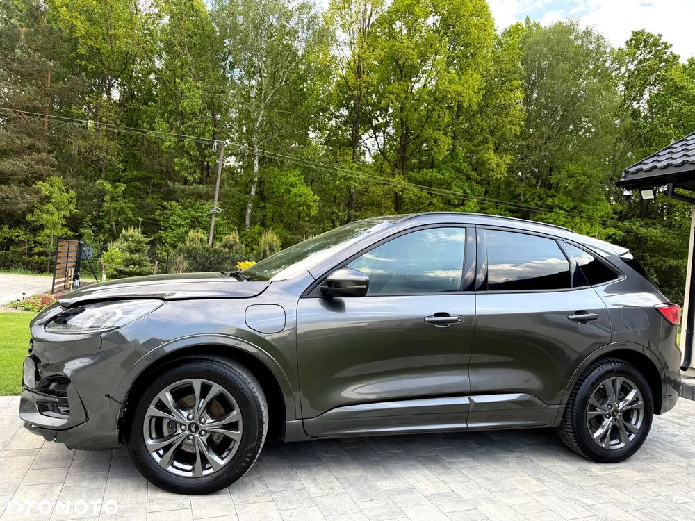 Ford Kuga 2.5 Duratec PHEV ST-LINE X - 21