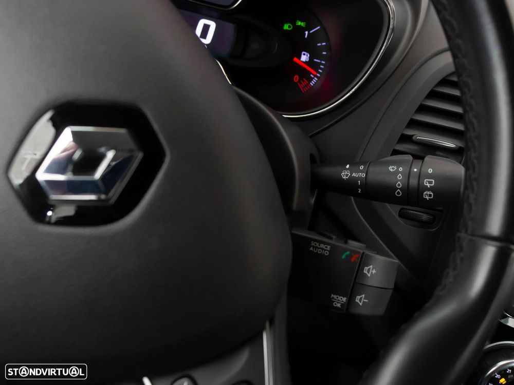 Renault Captur 0.9 TCE Exclusive - 23