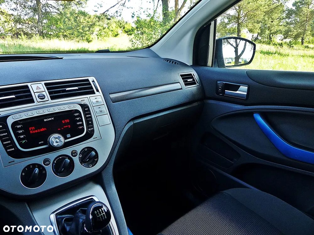 Ford Kuga 2.0 TDCi 4x4 Trend - 31