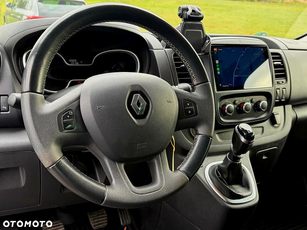 Renault Trafic - 21