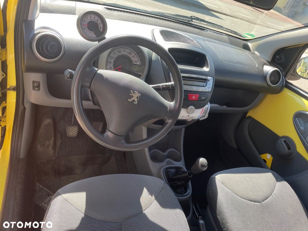 Peugeot 107 70 Urban Move - 2