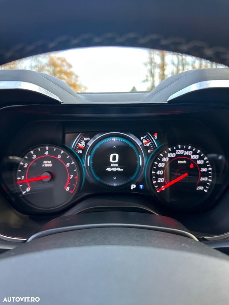 Chevrolet Camaro Coupe 2.0 Aut. - 29