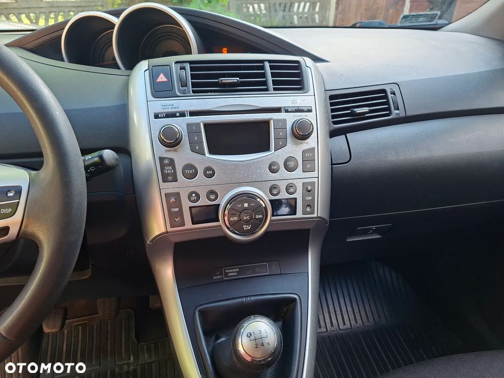 Toyota Verso 2.0 D-4D Sol plus - 12
