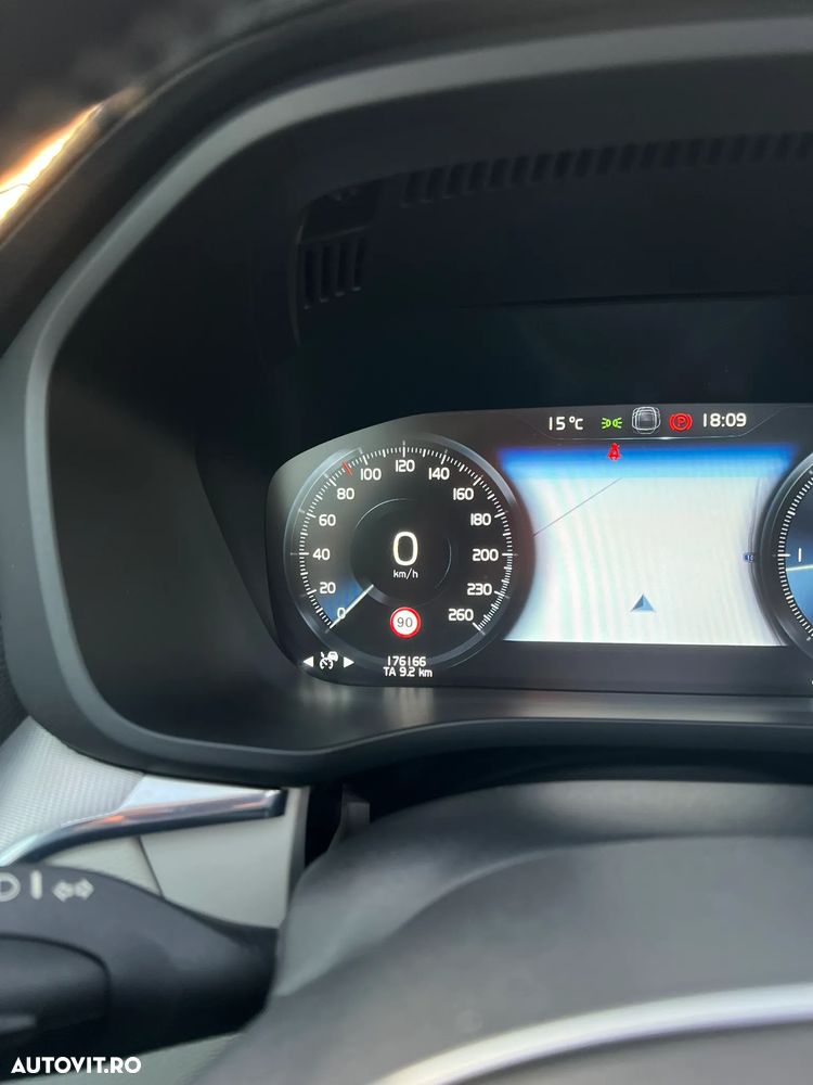 Volvo XC 60 D5 AWD Geartronic Inscription - 20