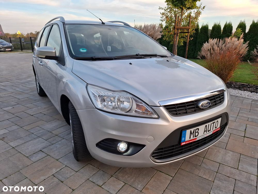 Ford Focus 1.6 16V Ghia - 28