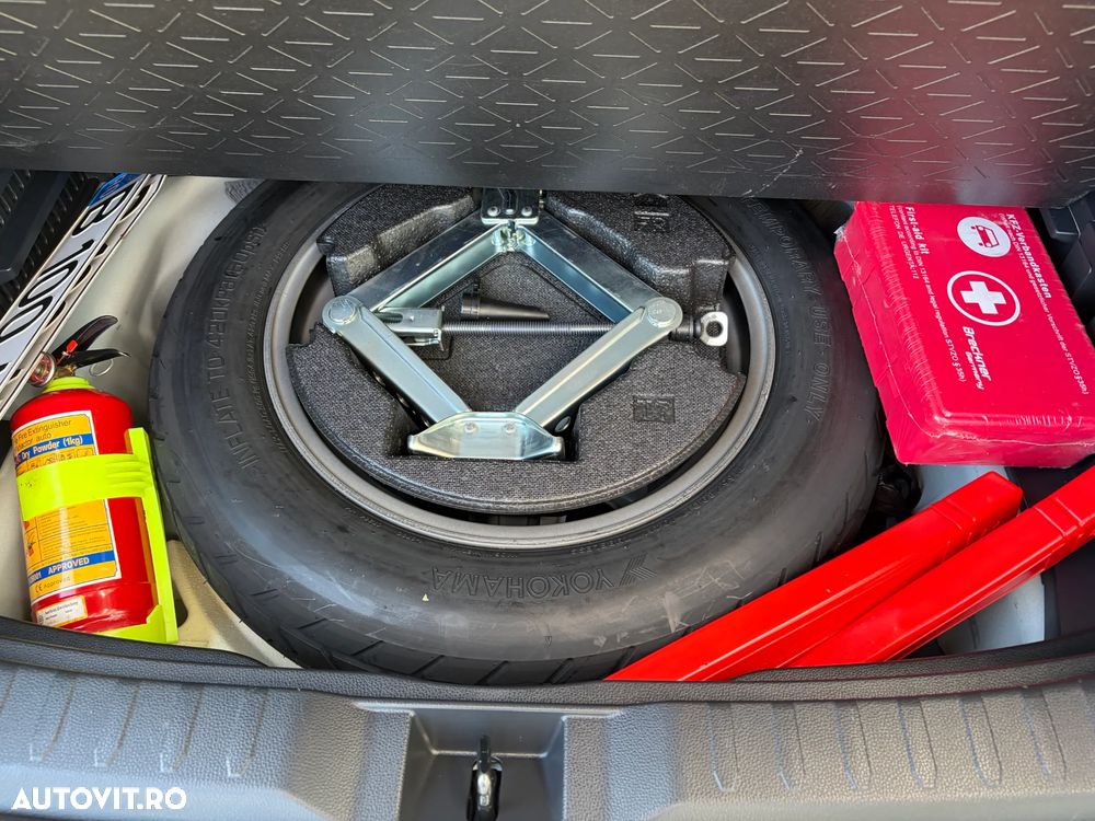 Toyota RAV4 - 28