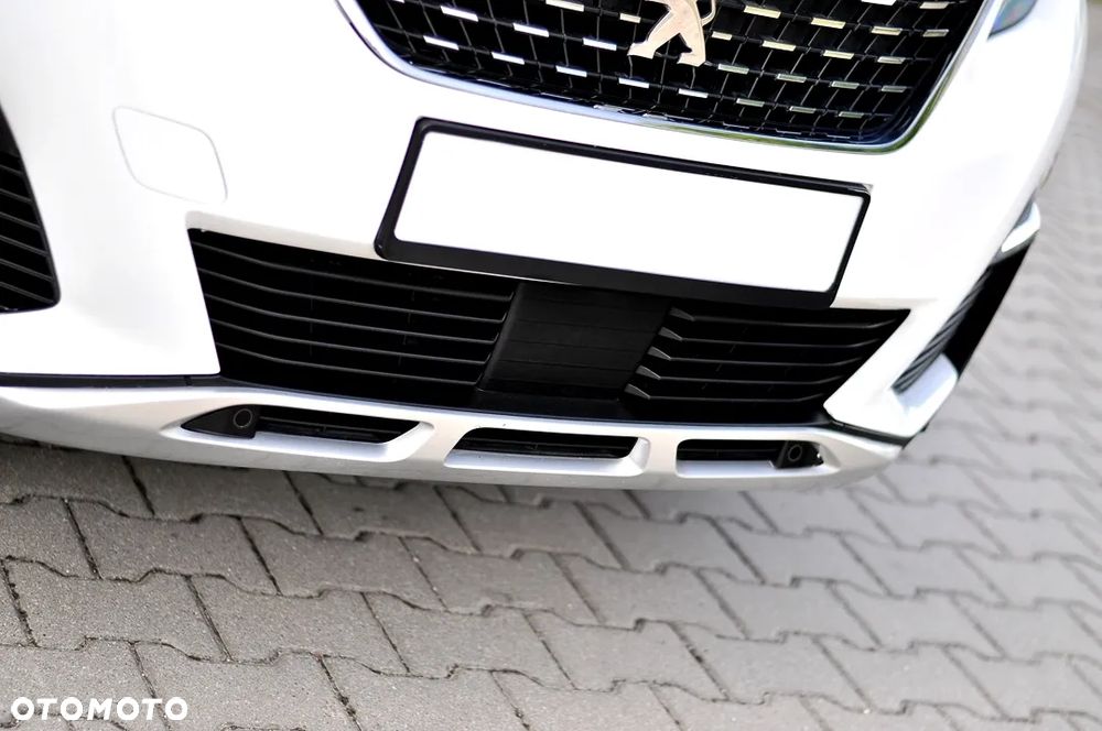 Peugeot 5008 1.5 BlueHDi Allure S&S EAT8 - 4