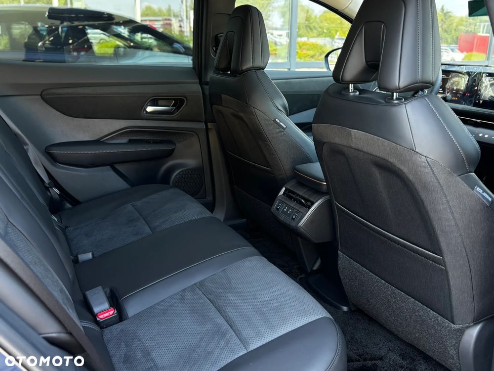 Nissan Ariya 87kWh E-4orce Evolve - 29