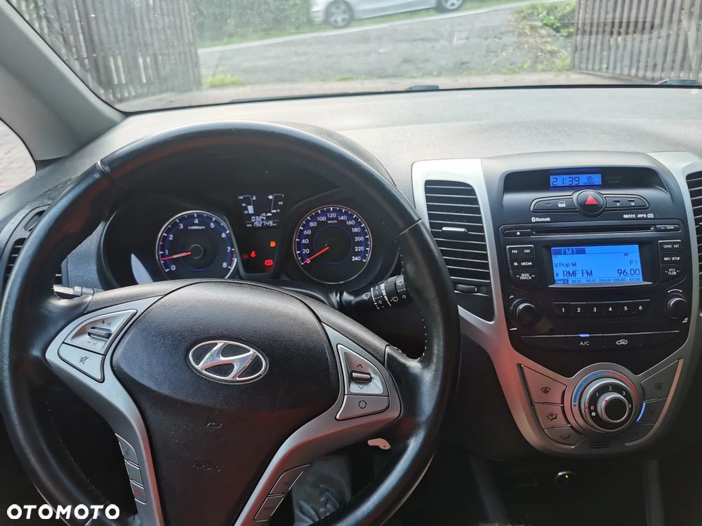Hyundai ix20 1.4 blue Style - 12