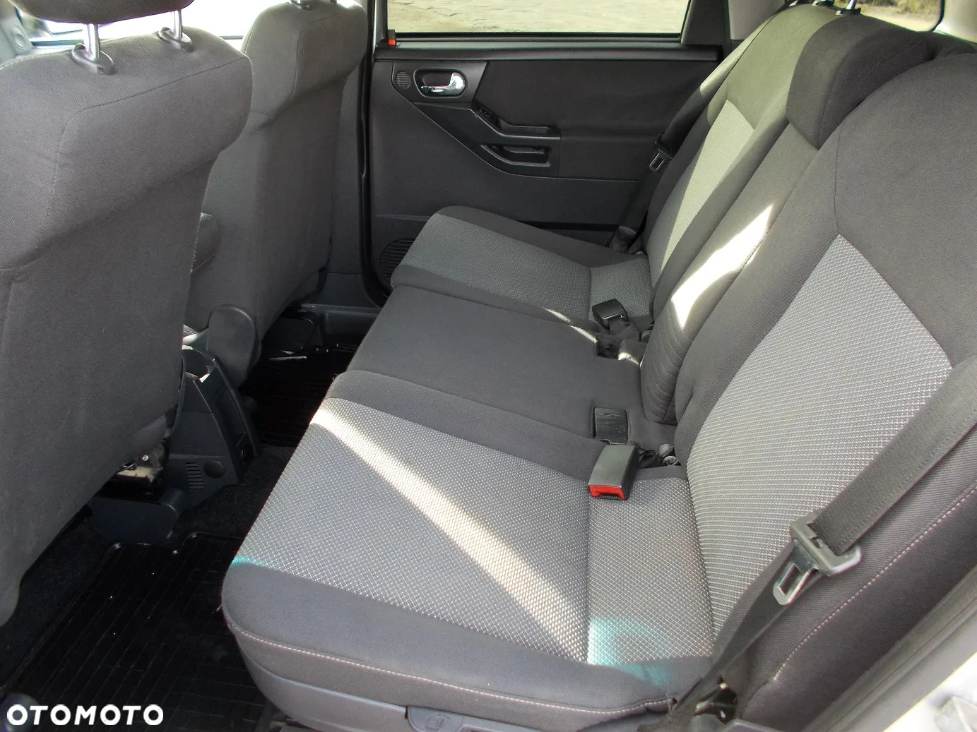 Opel Meriva 1.7 CDTI Enjoy - 16