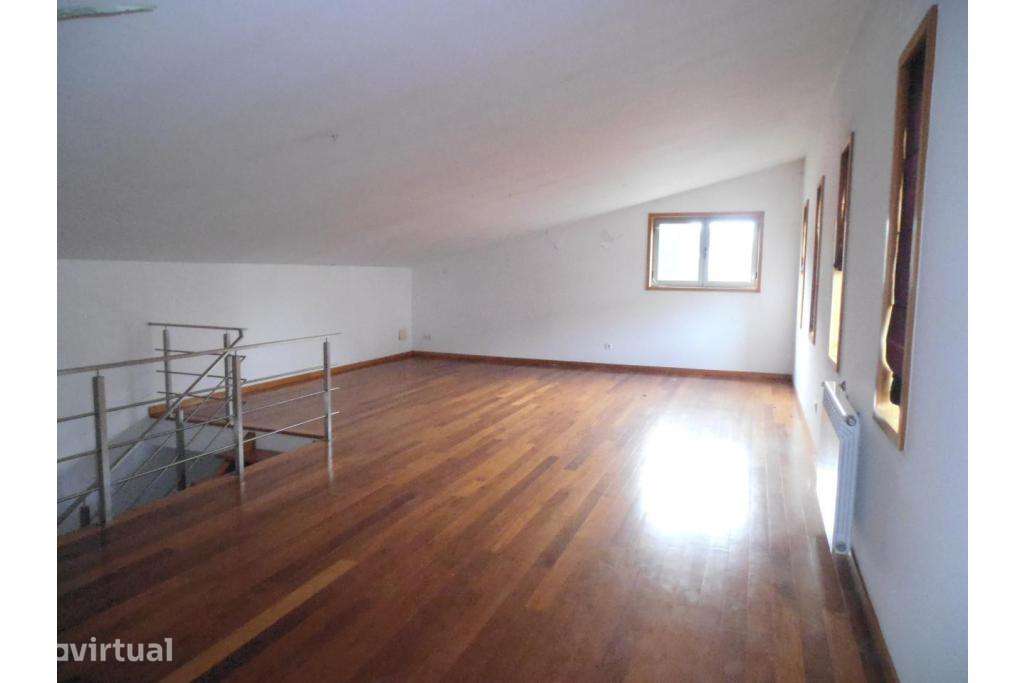 Moradia T2 à venda em Vieira de Leiria, Marinha Grande — foto 10