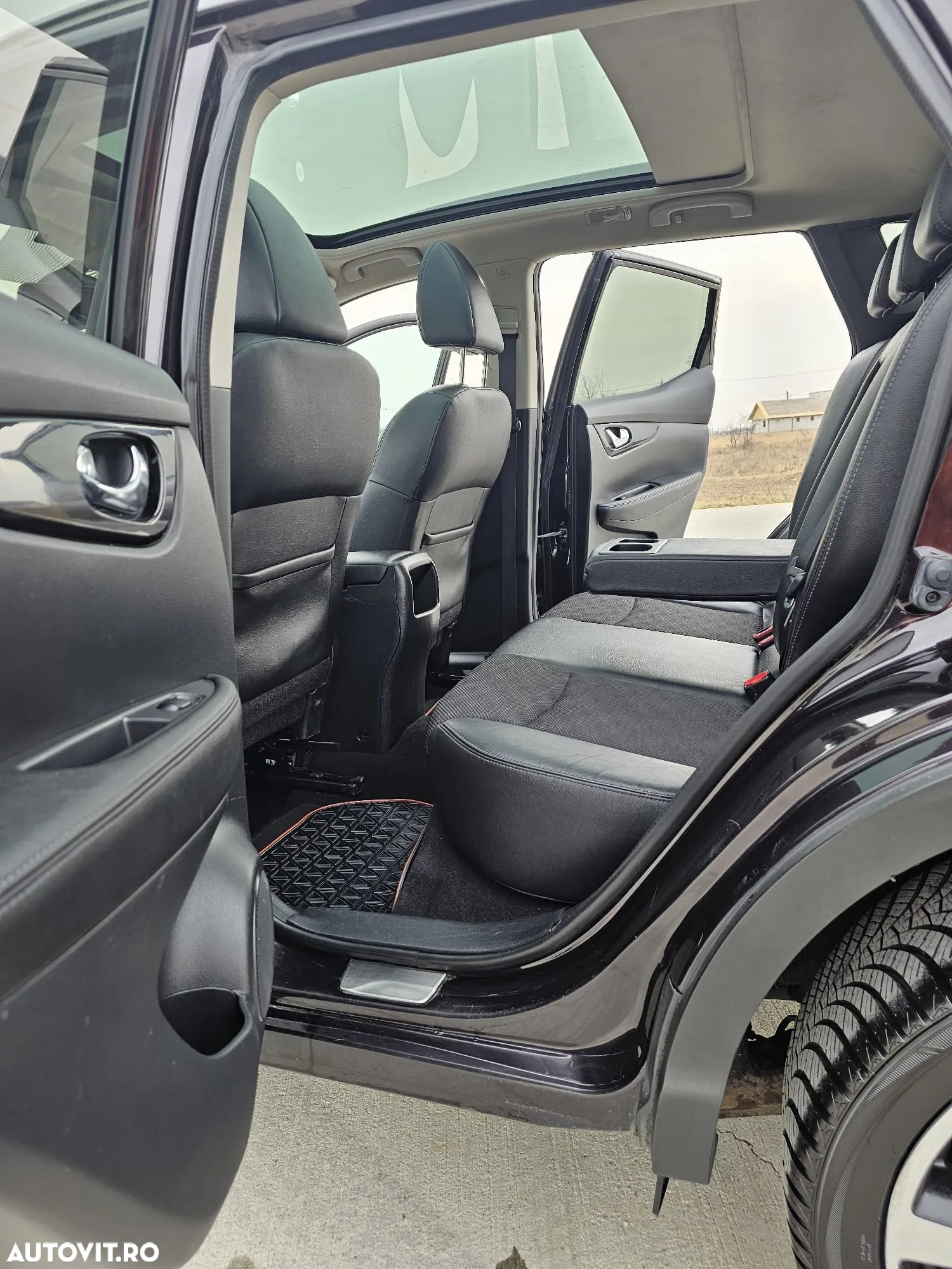 Nissan Qashqai 1.6 DCI ALL-MODE 4x4i TEKNA+ - 26