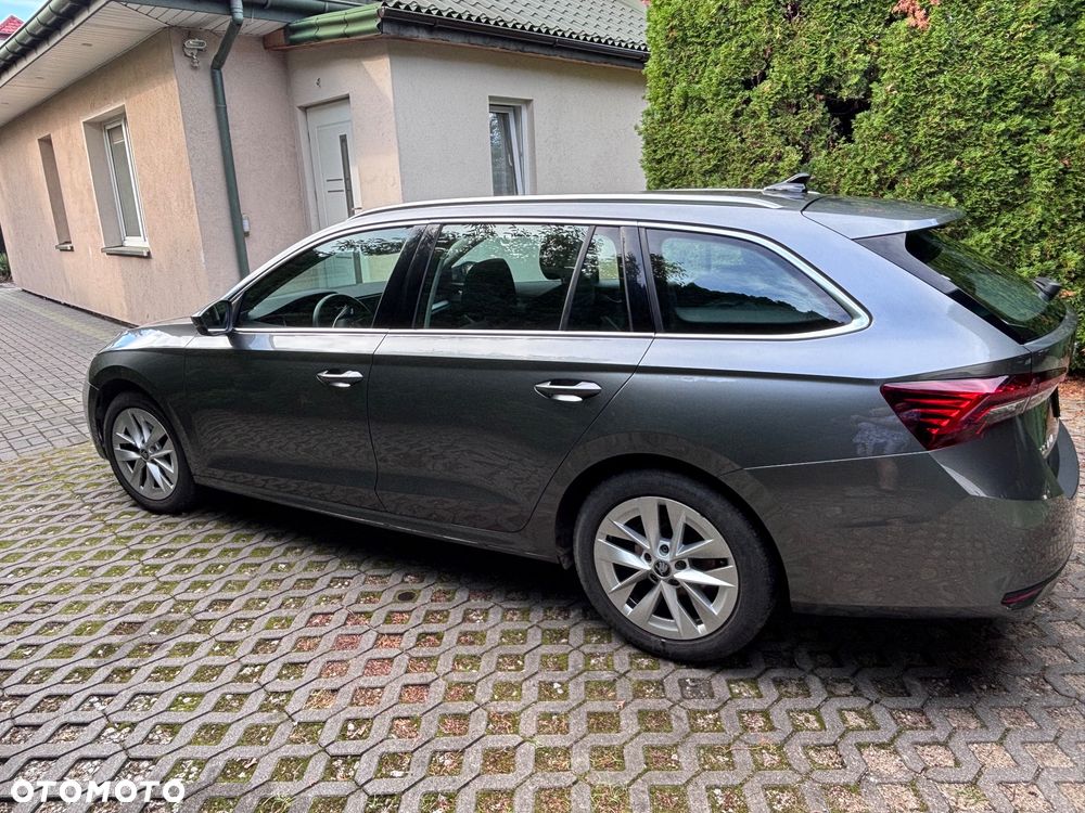 Skoda Octavia 1.5 TSI mHEV Selection DSG - 14