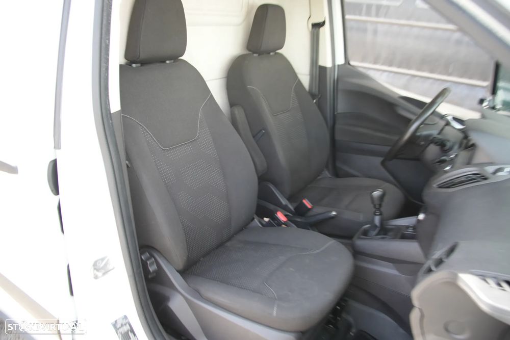 Ford Transit Courier 1.5TDCI - 12