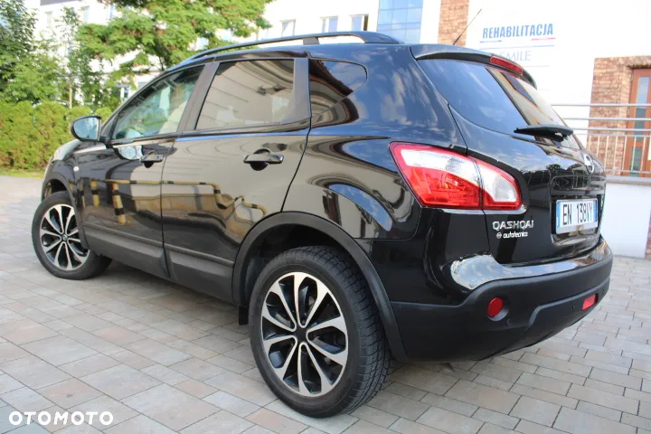 Nissan Qashqai 1.6 dCi ALL-MODE 4x4i TEKNA+ - 38