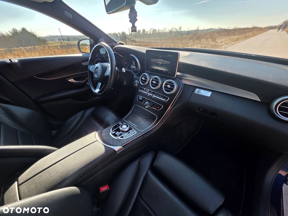 Mercedes-Benz Klasa C - 25