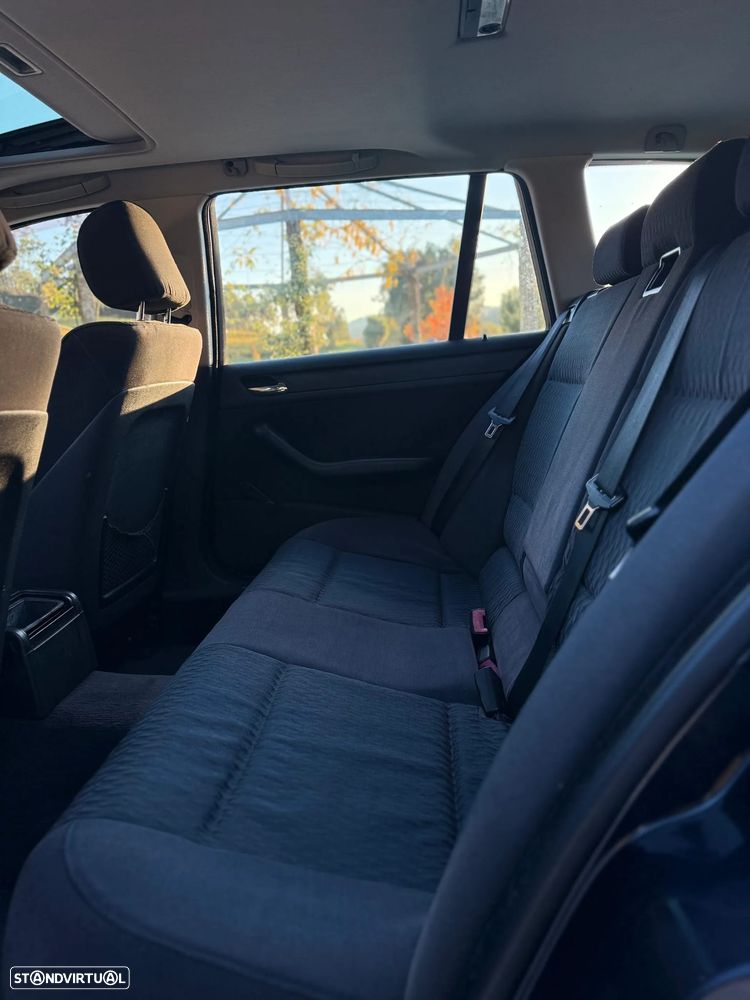 BMW 320 d Touring - 6