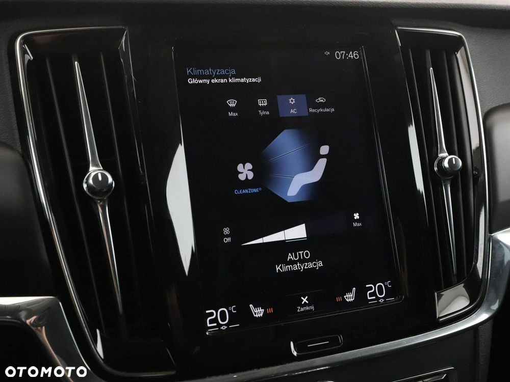 Volvo V90 D3 Momentum - 27